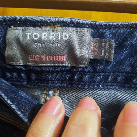 Torrid Luxe Slim Boot jean, 12S - Picture 4 of 5